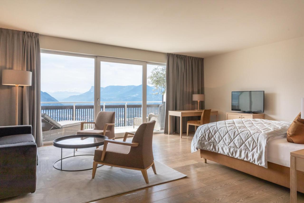 Hotel Patrizia Tirolo Eksteriør billede