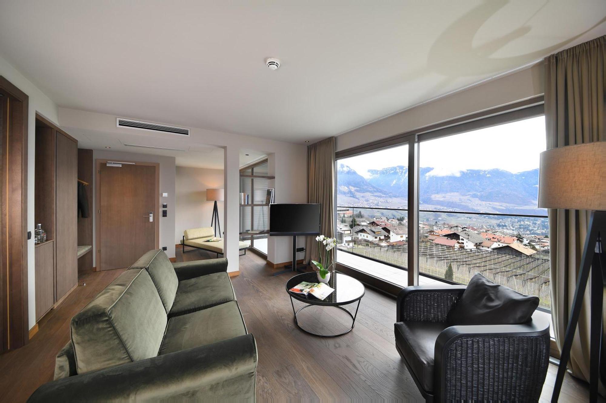 Hotel Patrizia Tirolo Eksteriør billede